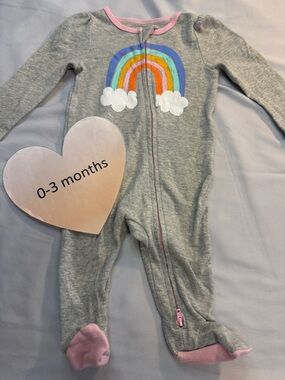Cat & Jack Gray newborn Baby Onesie with Rainbow Design